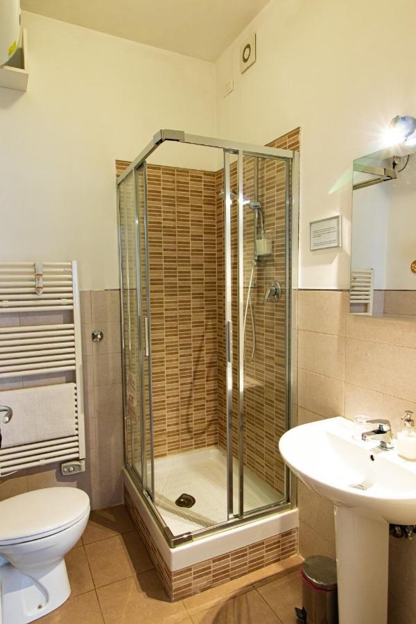 Elisir B & B เปสการา ภายนอก รูปภาพ